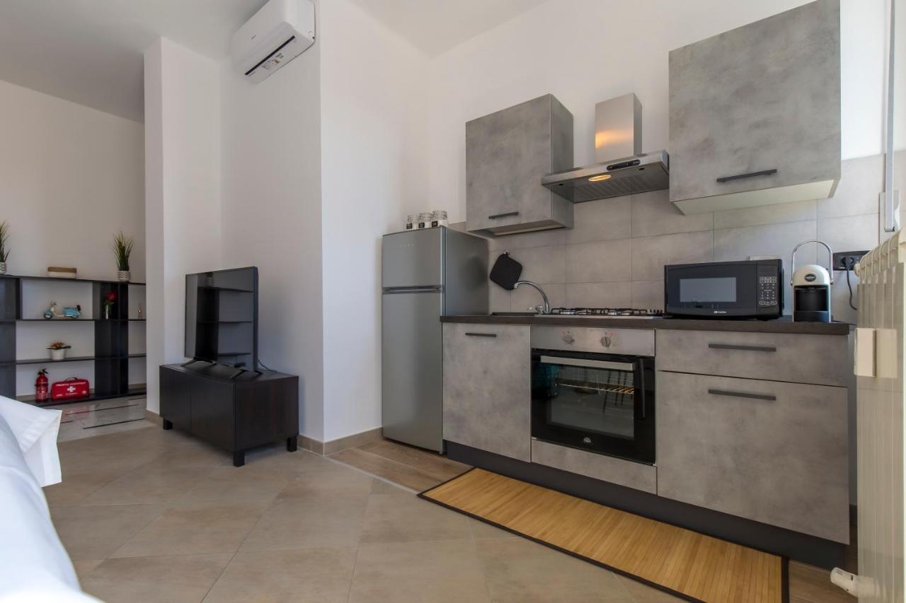 Bright & Lovely Flat M1 Carducci Molinette 250M Turin Exterior photo